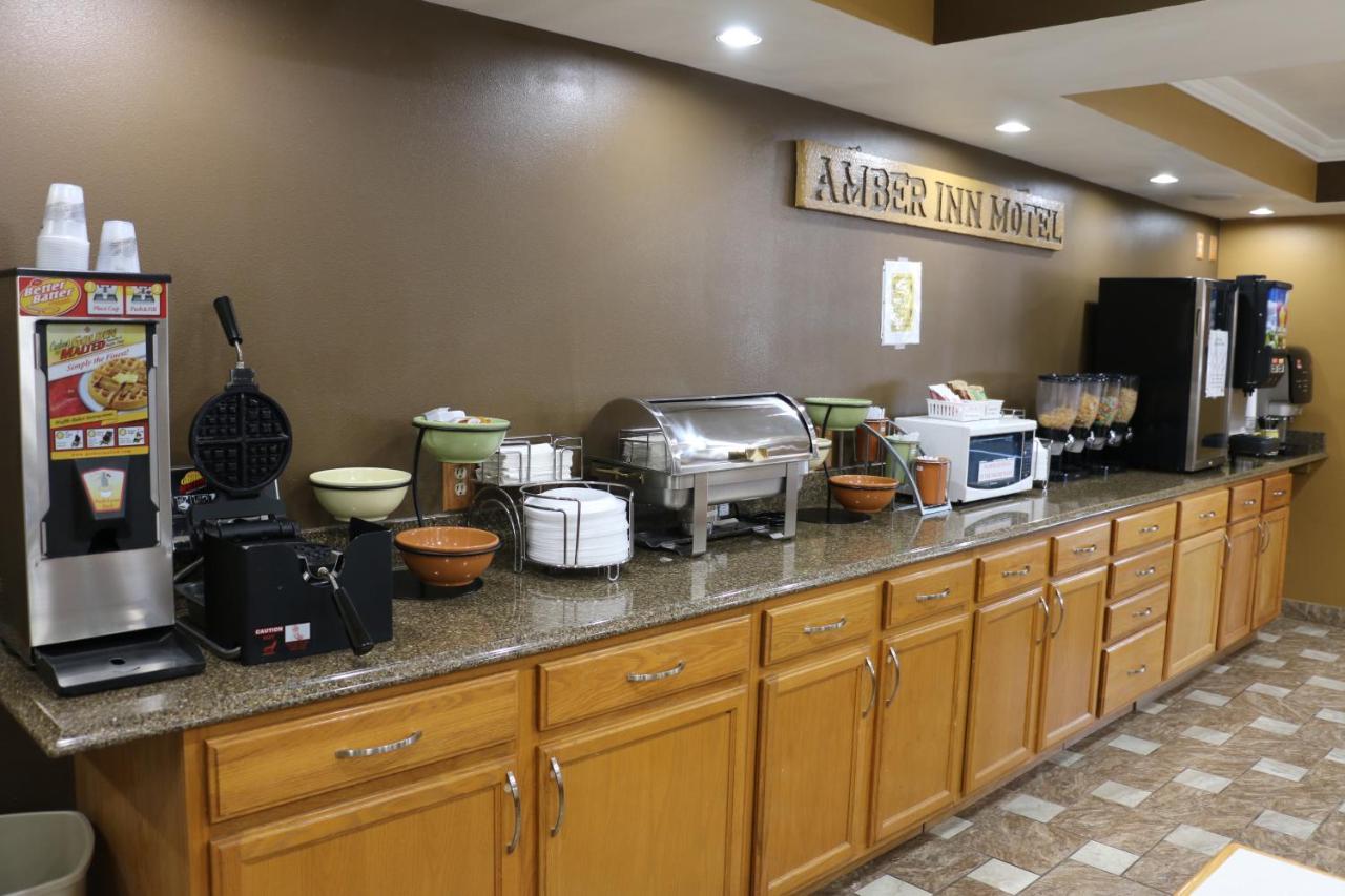 Amber Inn Le Mars Екстериор снимка